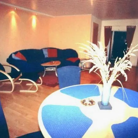 Haus Amira Apartment